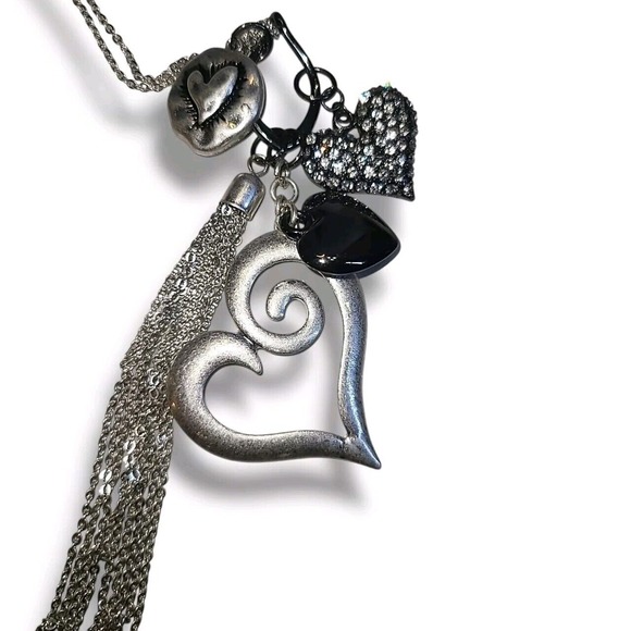Silver Charm Jewelry - Silver Tone Heart Charm Trinket‎ Pendant Necklace 32"-35"